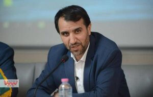 صنعت پتروشیمی ایران در مسیر رشد و پیشرفت قرار گرفته است صنعت پتروشیمی ایران در مسیر رشد و پیشرفت قرار گرفته است