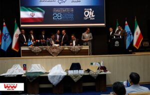 قرارداد و تفاهمنامه ۸ طرح توسعه زنجیره ارزش صنعت پتروشیمی در ماهشهر امضا شد قرارداد و تفاهمنامه ۸ طرح توسعه زنجیره ارزش صنعت پتروشیمی در ماهشهر امضا شد